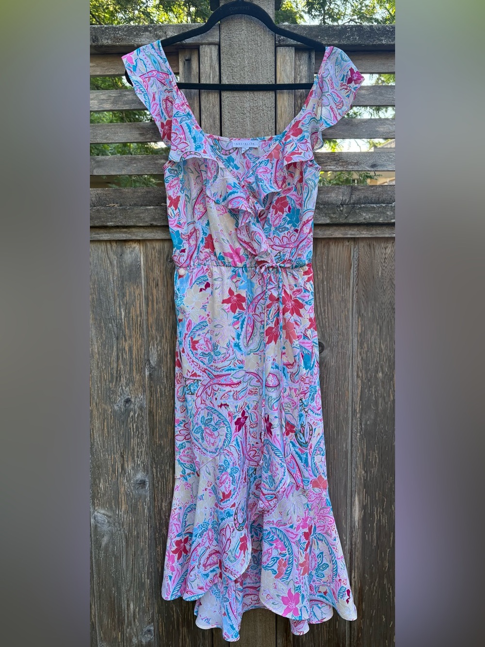 Socialite Ruffle Trim Wrap Dress Size S Feminine Flowy Romantic Paisley Floral